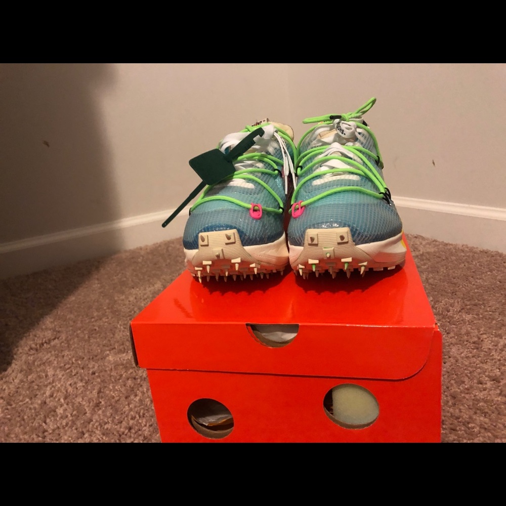 Nike off white vaporsteeet size 10men/11.5women